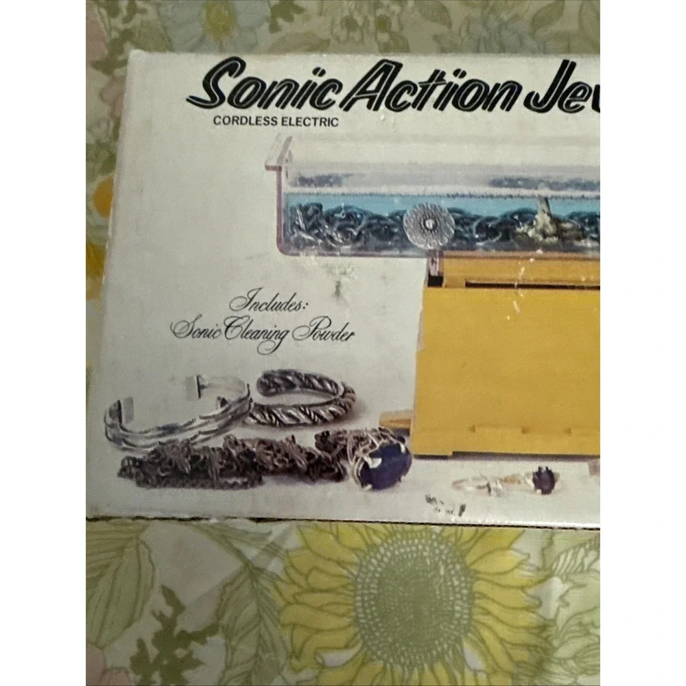 Vintage SONIC Action Jewelry Cleaner - 2 Capsules Of Cleaner Appears Unused